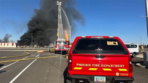 Propane fire in phoenix - The Phoenix Fire Department is committed to providing the highest level of customer service and resources to our community and members. We save lives and protect property through fire suppression, emergency medical and transportation services, all-hazards incident management, and community risk reduction efforts.